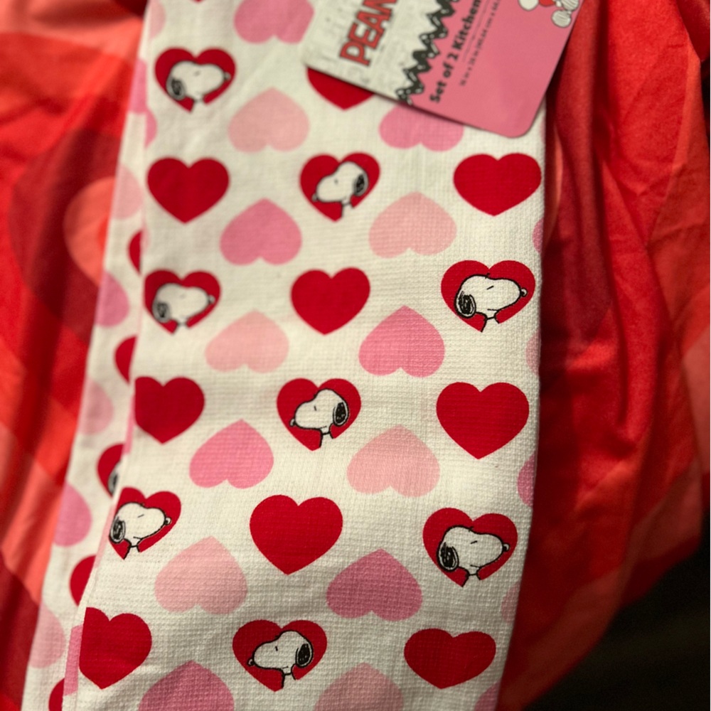 Snoopy Love Heart Valentines Day Pattern Kitchen Towels